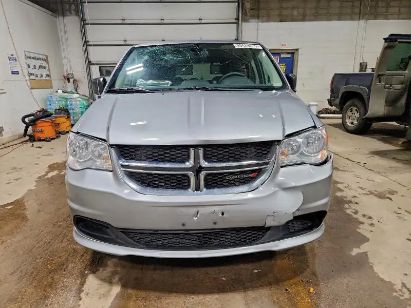 2020 DODGE GRAND CARAVAN SE  