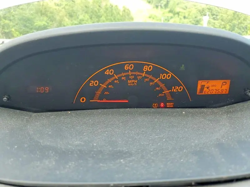 2010 TOYOTA YARIS   