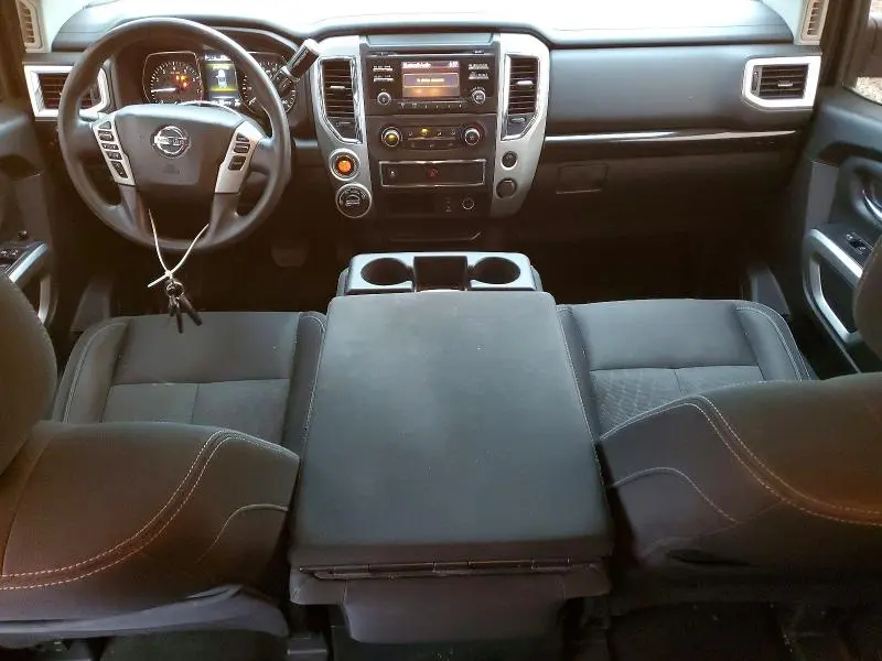 2018 NISSAN TITAN S  