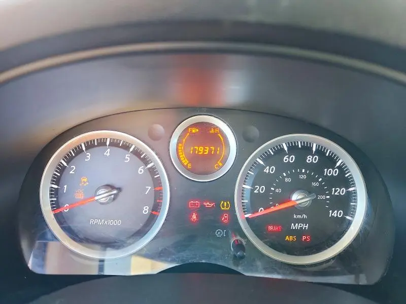 2011 NISSAN SENTRA 2.0  