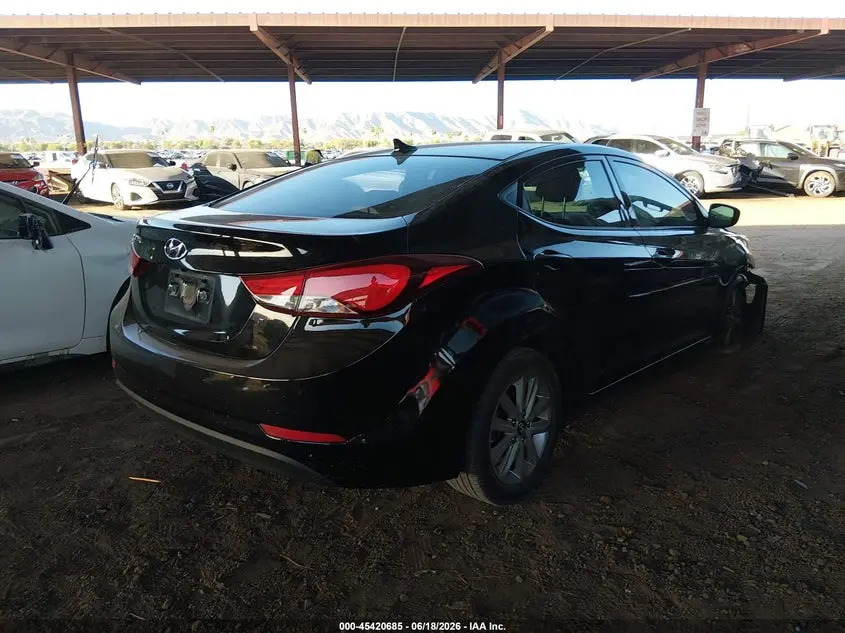 2014 HYUNDAI ELANTRA SE