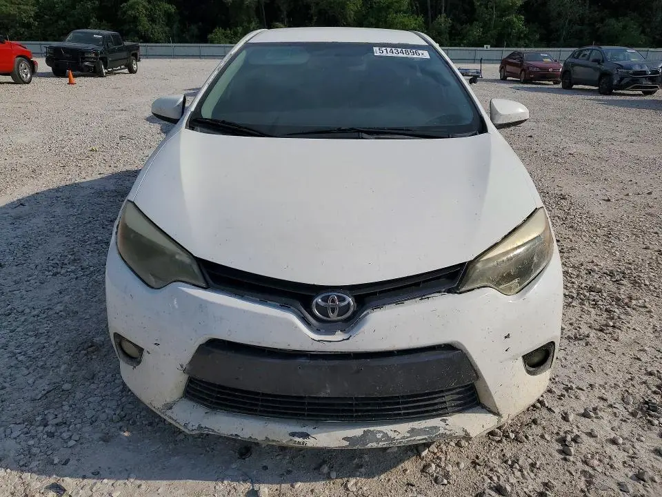 2015 TOYOTA COROLLA LE PLUS  