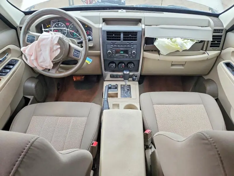 2011 JEEP LIBERTY SPORT  