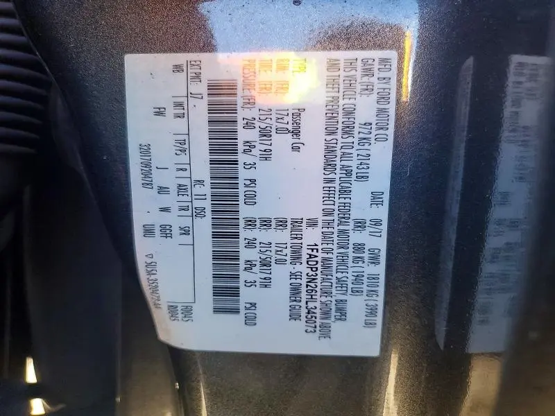 2017 FORD FOCUS TITANIUM  