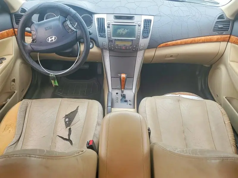 2010 HYUNDAI SONATA LIMITED V6  