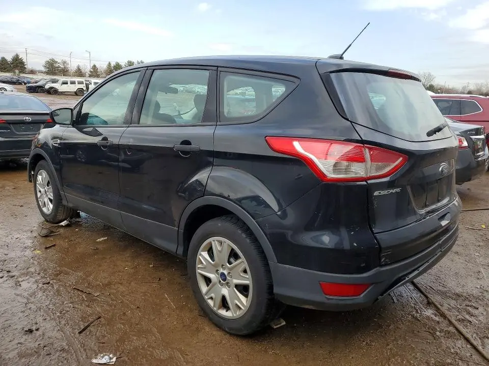 2016 FORD ESCAPE S  