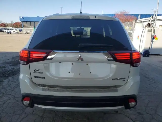 2016 MITSUBISHI OUTLANDER SE  