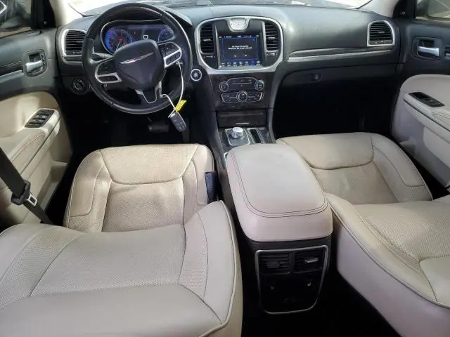 2019 CHRYSLER 300 LIMITED  