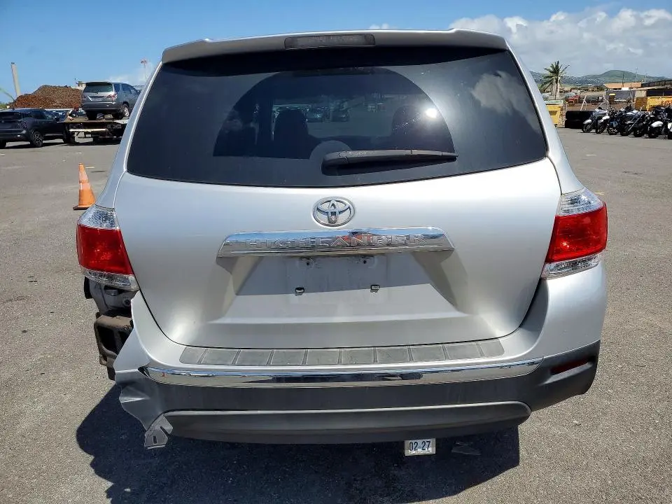 2013 TOYOTA HIGHLANDER BASE  