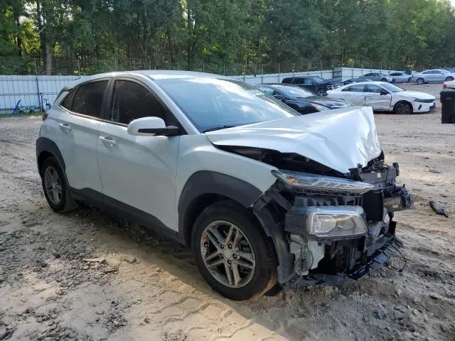 2018 HYUNDAI KONA SE  