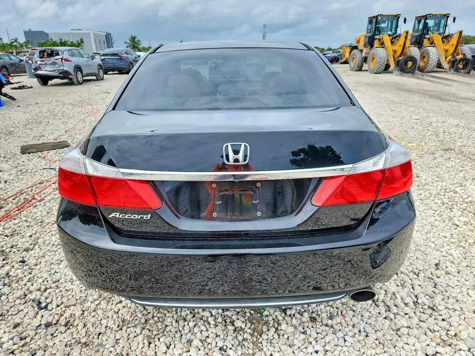 2013 HONDA ACCORD LX  