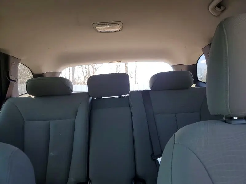 2012 HYUNDAI SANTA FE GLS  