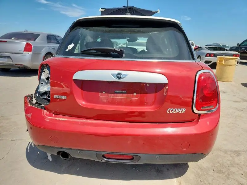 2015 MINI COOPER   