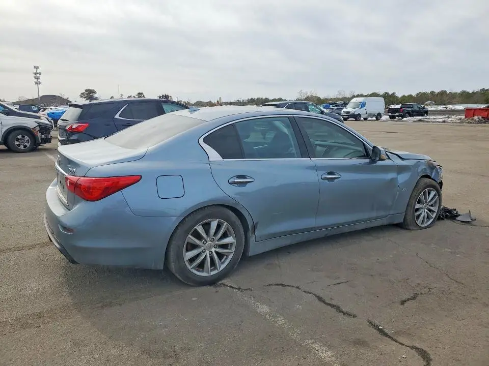 2015 INFINITI Q50 PREMIUM  