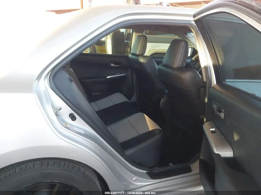 2013 TOYOTA CAMRY SE