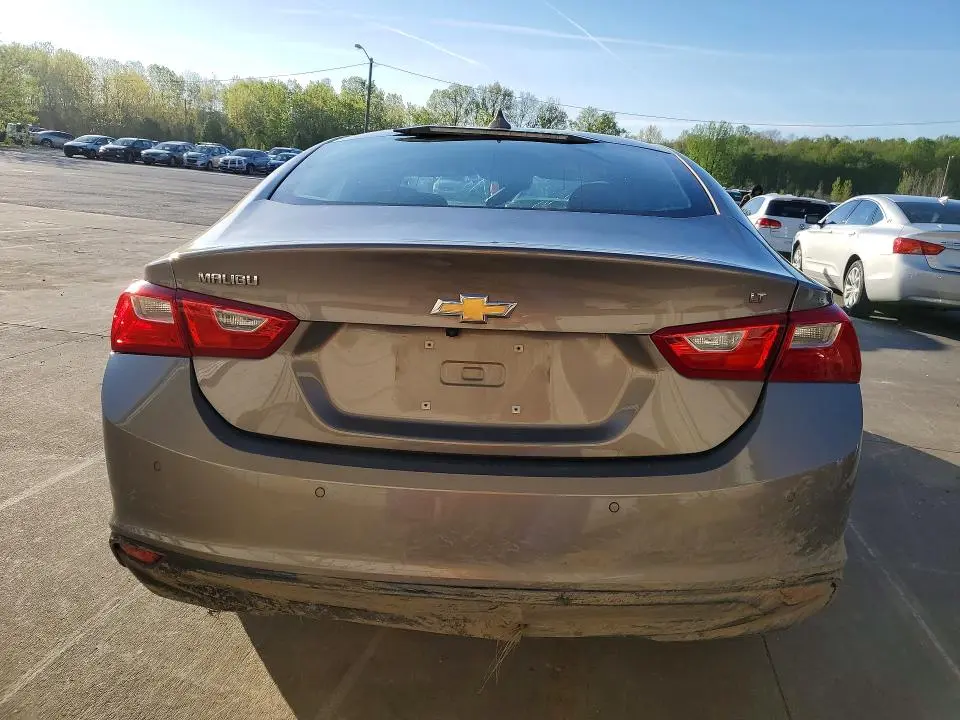 2018 CHEVROLET MALIBU LT  