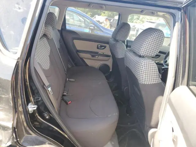 2011 KIA SOUL +  