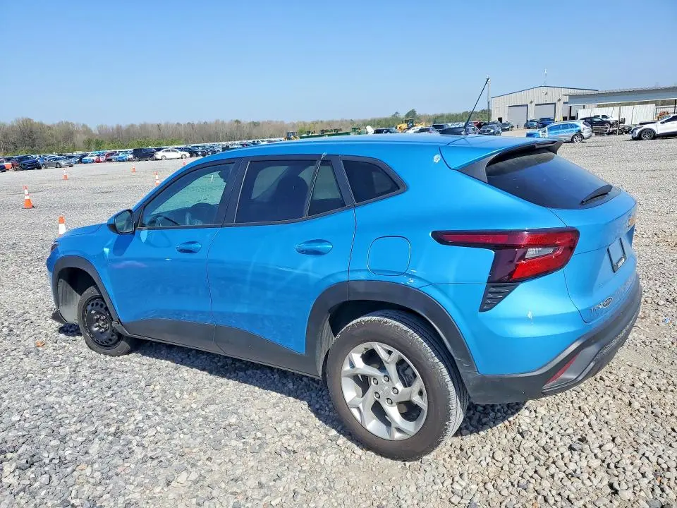 2025 CHEVROLET TRAX LS  