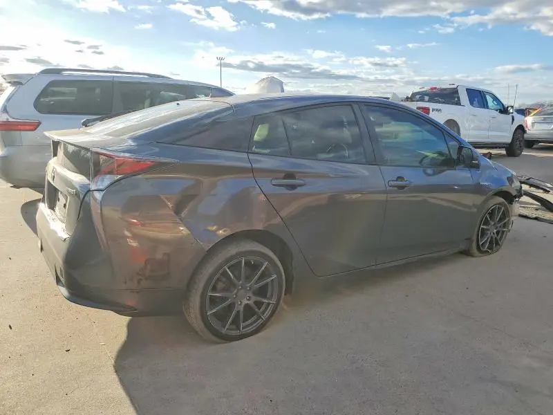 2016 TOYOTA PRIUS   