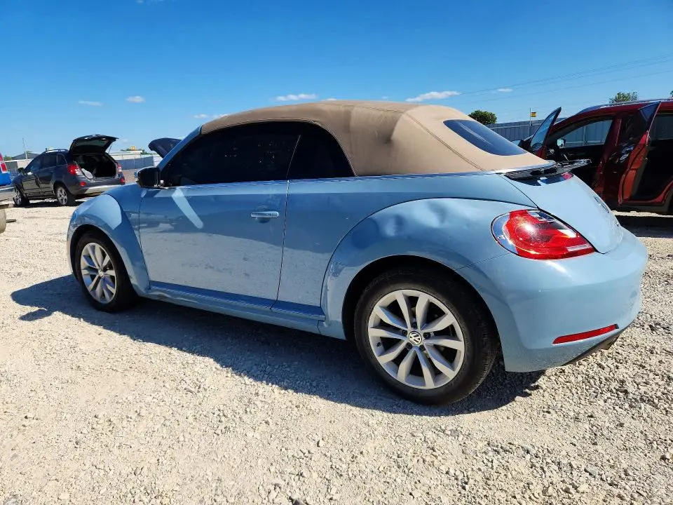 2013 VOLKSWAGEN BEETLE   