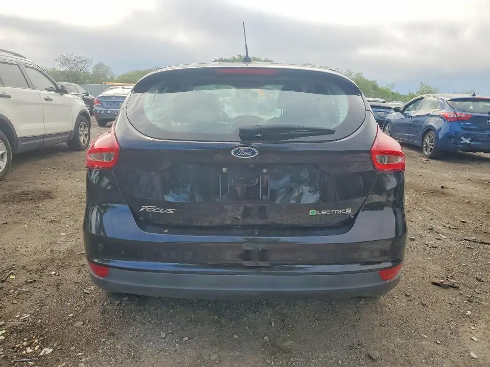2018 FORD FOCUS BEV  