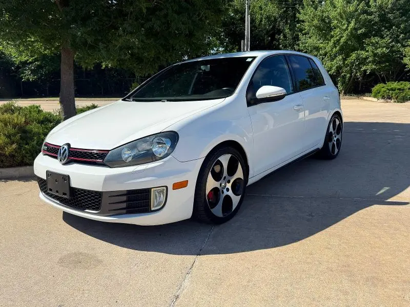 2013 VOLKSWAGEN GTI   