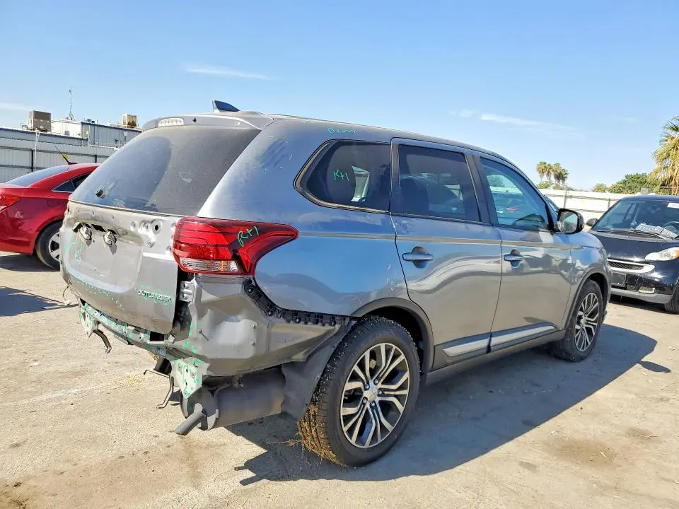 2017 MITSUBISHI OUTLANDER ES  