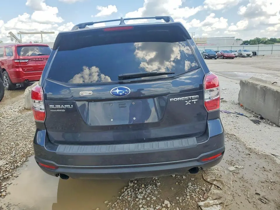 2016 SUBARU FORESTER PREMIUM + MR  