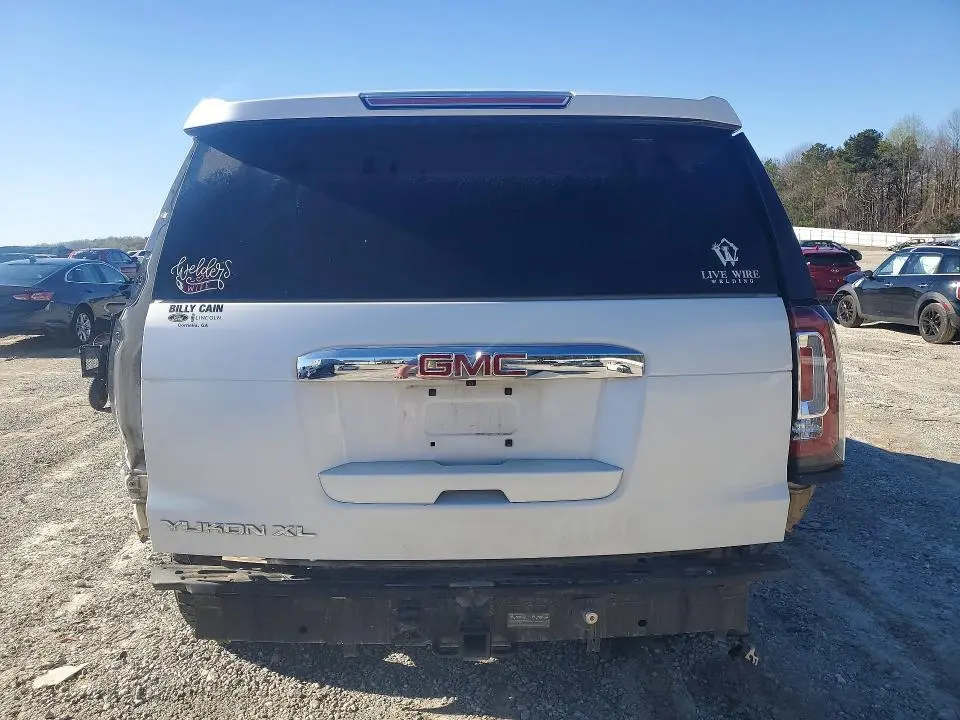 2017 GMC YUKON XL DENALI  