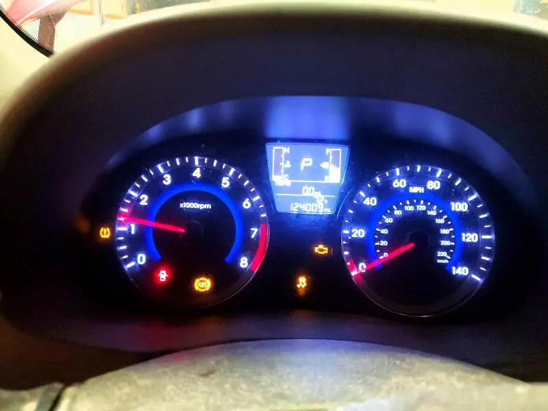 2016 HYUNDAI ACCENT SE  