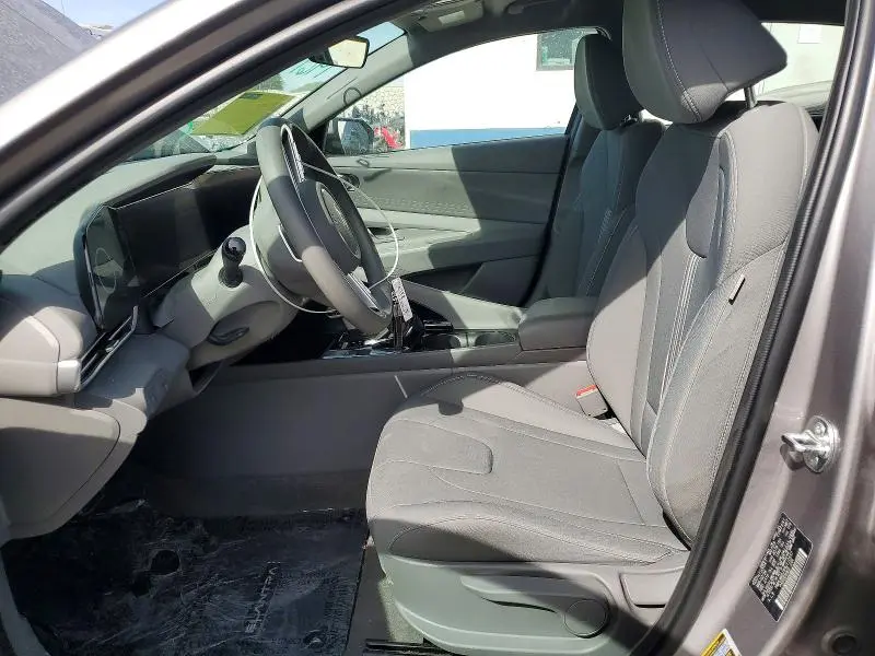 2024 HYUNDAI ELANTRA BLUE  
