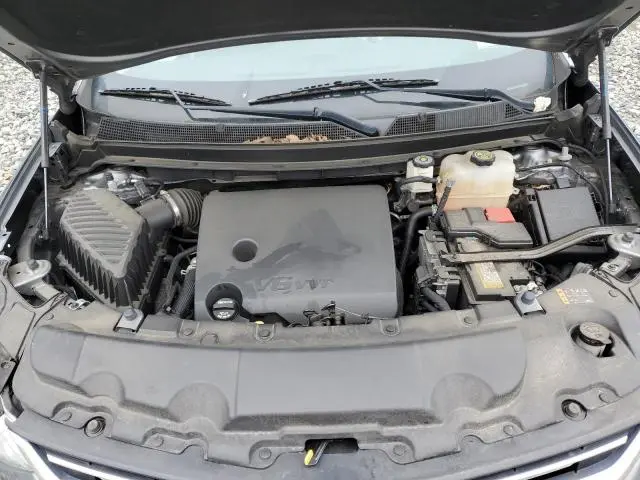 2021 CHEVROLET TRAVERSE LT  