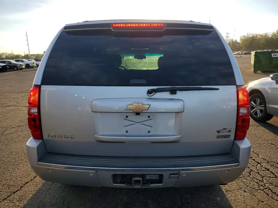 2010 CHEVROLET TAHOE K1500 LTZ  