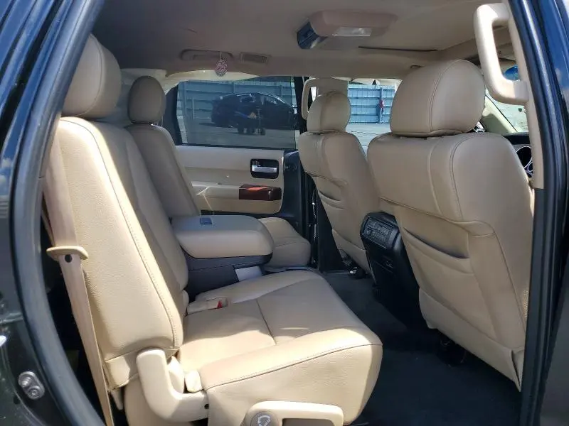 2012 TOYOTA SEQUOIA PLATINUM  