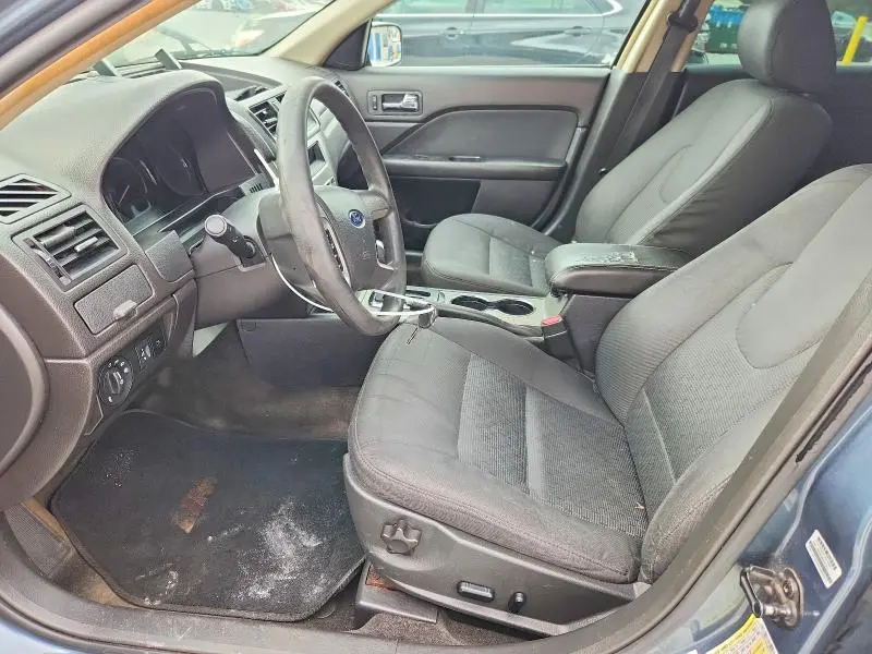 2011 FORD FUSION SE  
