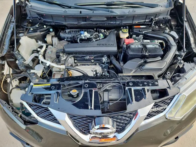 2015 NISSAN ROGUE S  