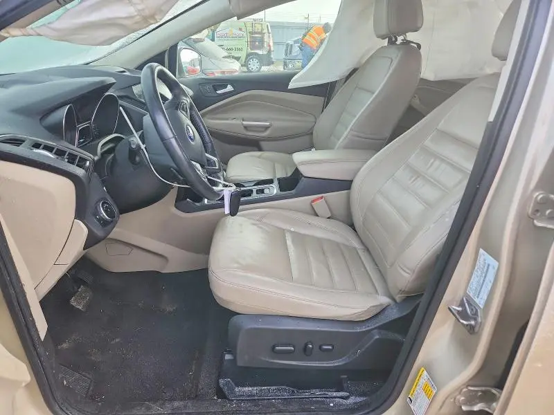 2017 FORD ESCAPE TITANIUM  