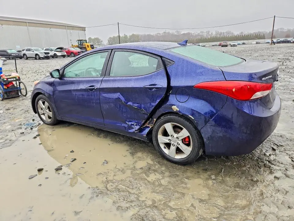 2012 HYUNDAI ELANTRA GLS  