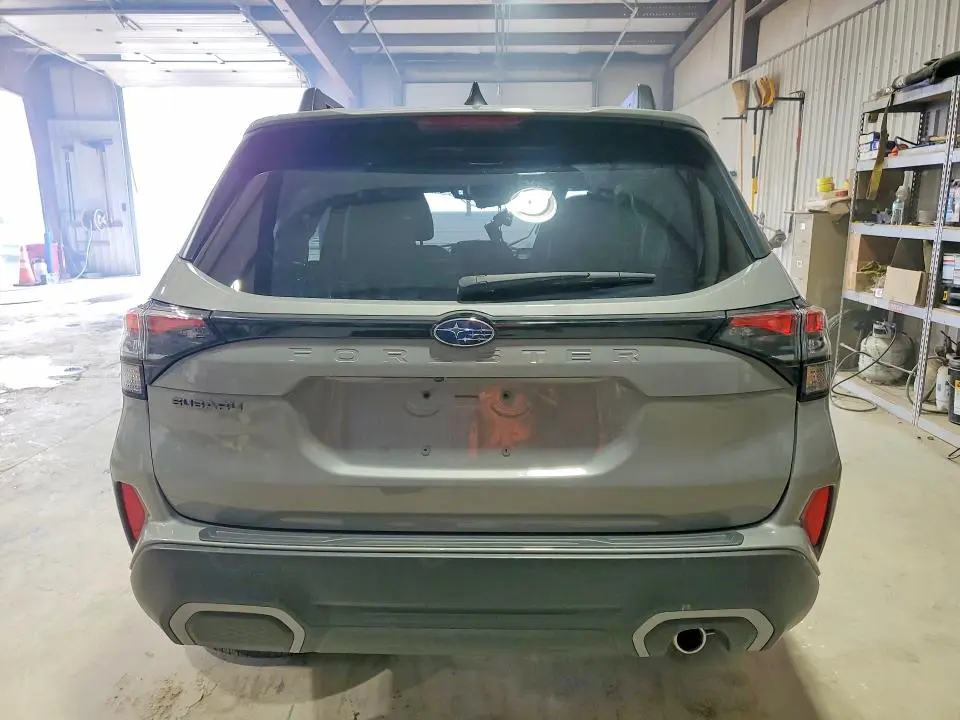 2025 SUBARU FORESTER LIMITED  