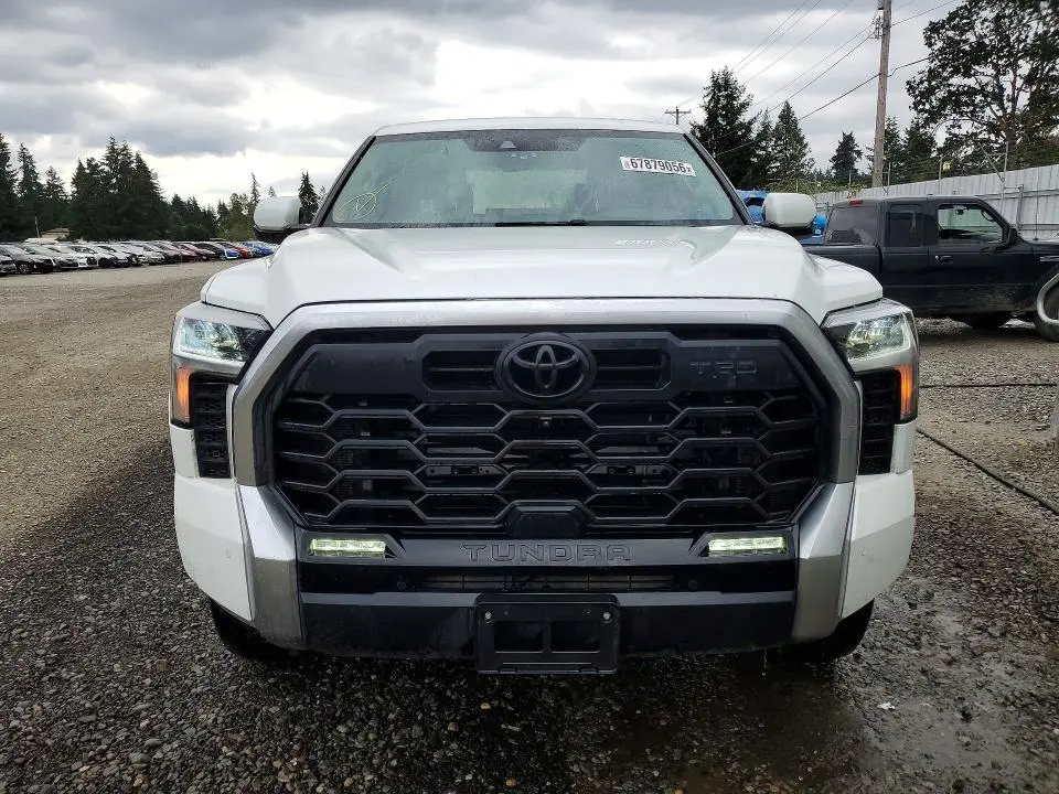 2023 TOYOTA TUNDRA CREWMAX LIMITED  