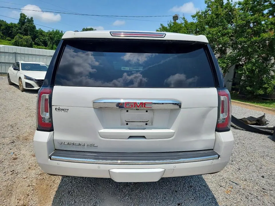 2020 GMC YUKON XL DENALI  