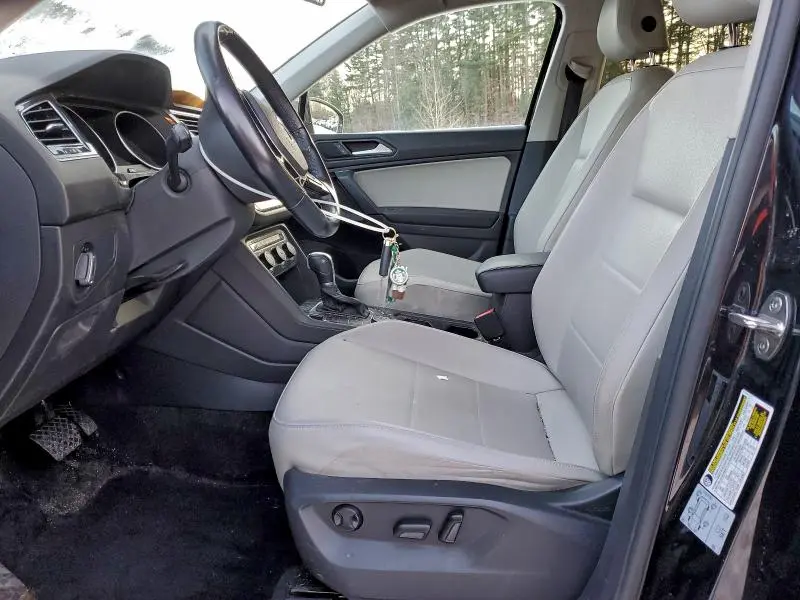 2019 VOLKSWAGEN TIGUAN SE  