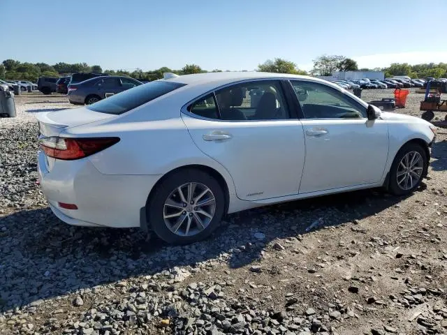 2017 LEXUS ES 300H  