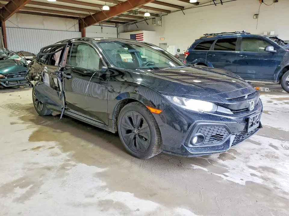 2018 HONDA CIVIC EX  