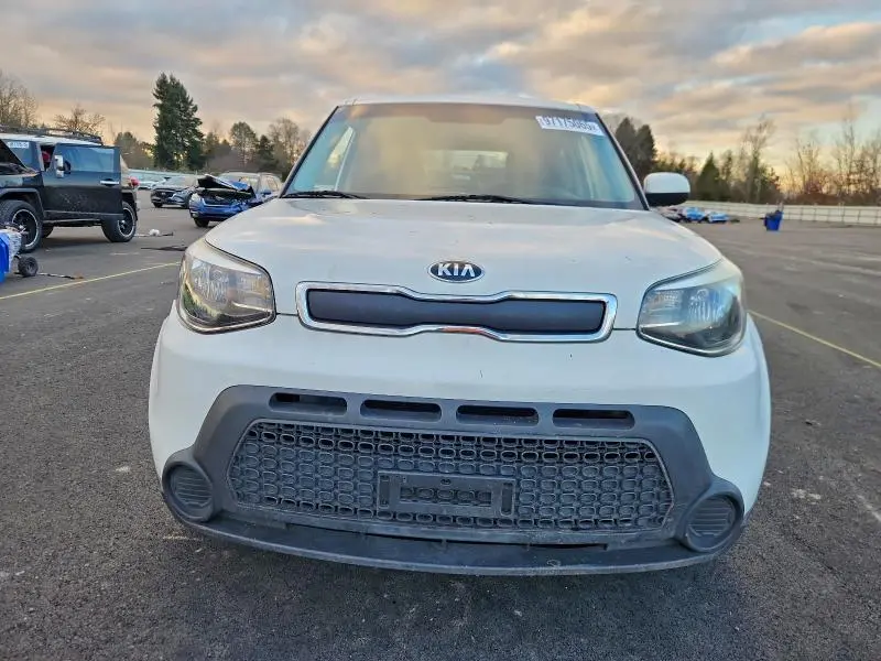 2016 KIA SOUL   