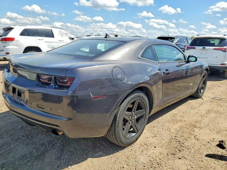 2011 CHEVROLET CAMARO LT  