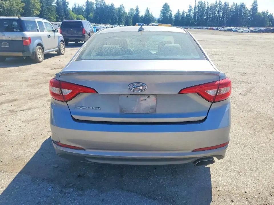 2016 HYUNDAI SONATA SE  