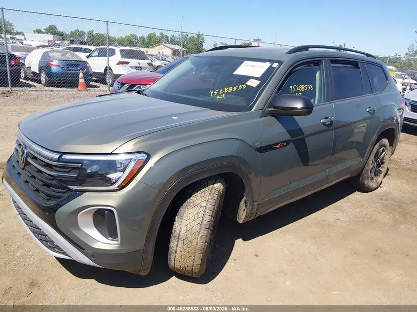 2024 VOLKSWAGEN ATLAS 2.0T PEAK EDITION SE W/TECHNOLOGY
