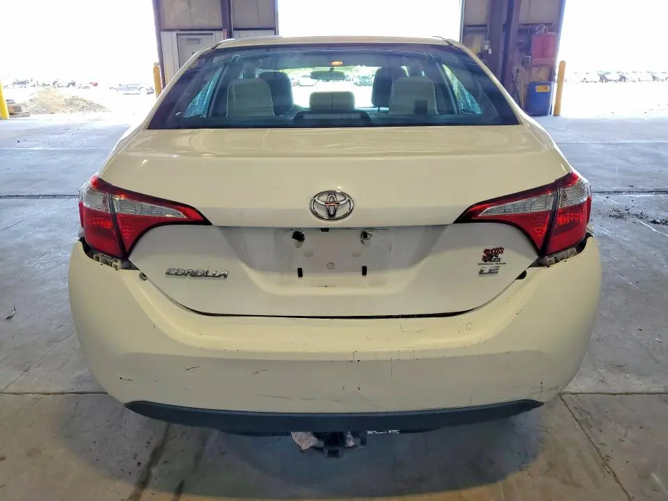 2015 TOYOTA COROLLA LE PLUS  