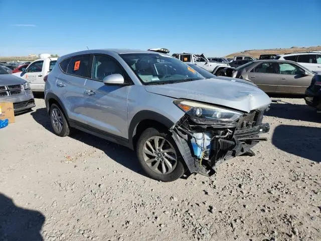 2018 HYUNDAI TUCSON SE  